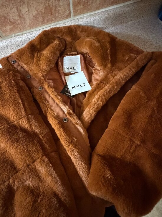 NVLT Jackets & Blazers - New! NVLT Vegan Faux Fur Coat - Size Large